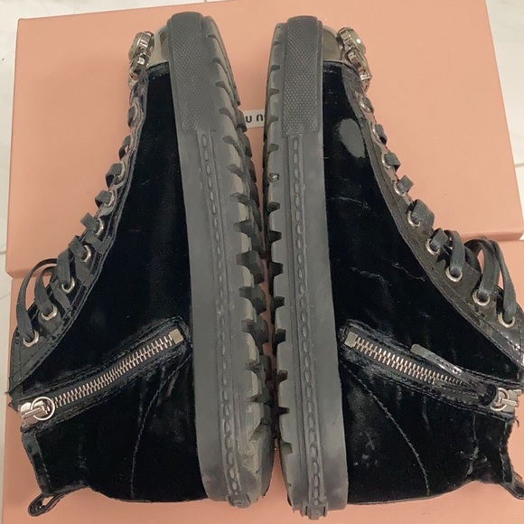 Miu Miu - Picture 3 of 6